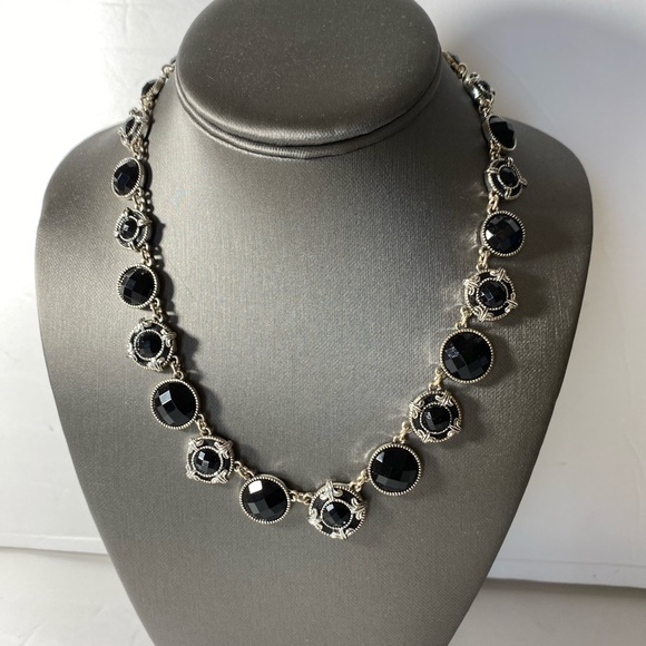 NAPIER WOMEN’S FASHION BLACK NECKLACE - Picture 4 of 6